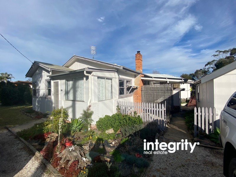 389 Princes Highway, Bomaderry NSW 2541