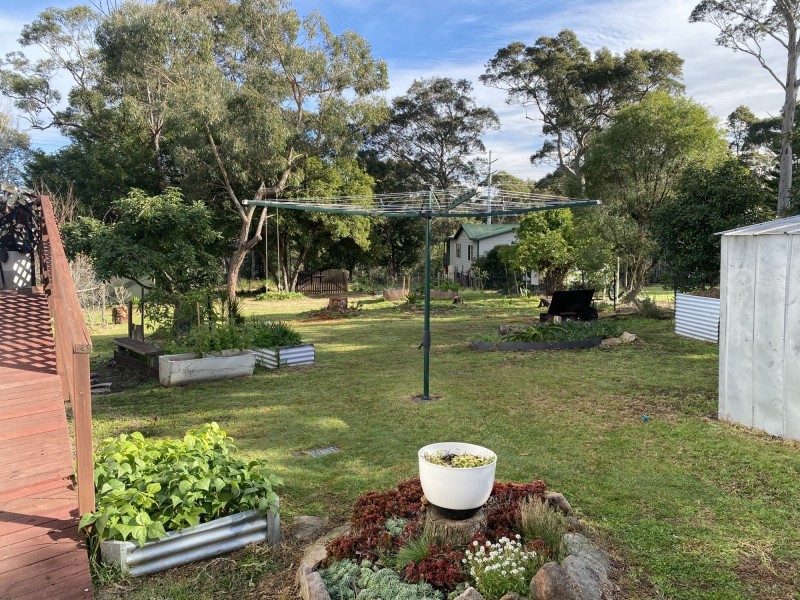 389 Princes Highway, Bomaderry NSW 2541