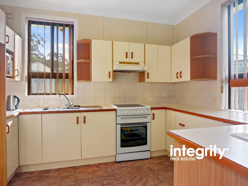 1 Bourne Avenue, Nowra NSW 2541