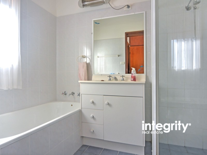 1 Bourne Avenue, Nowra NSW 2541