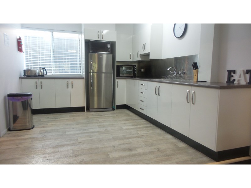 25 Spies Avenue, Greenwell Point NSW 2540