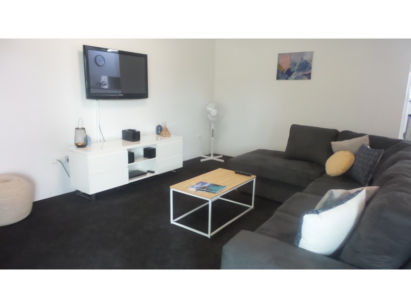 25 Spies Avenue, Greenwell Point NSW 2540