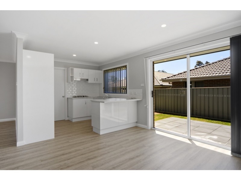 2/2 Elian Crescent, South Nowra NSW 2541