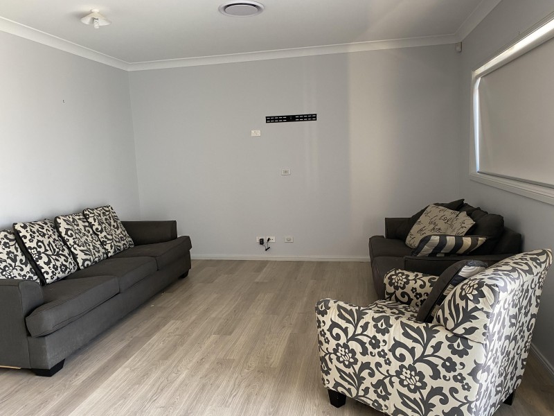 5 Alata Crescent, South Nowra NSW 2541