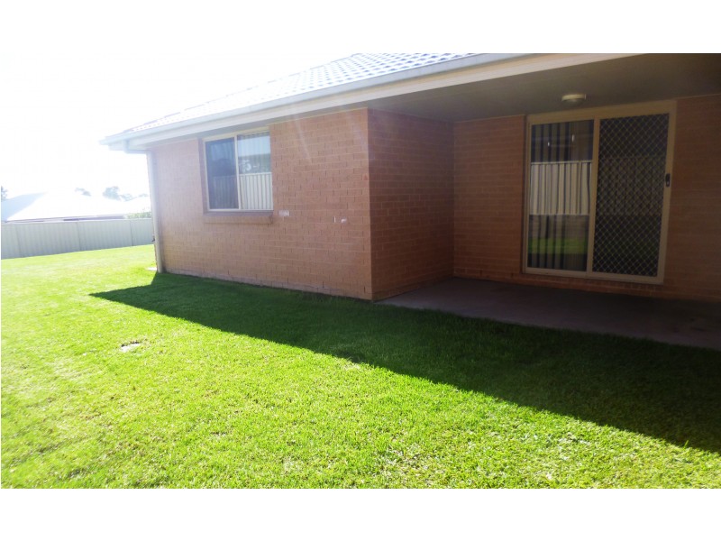 14 Nutans Crest, South Nowra NSW 2541
