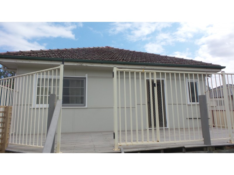 121 Plunkett Street, Nowra NSW 2541