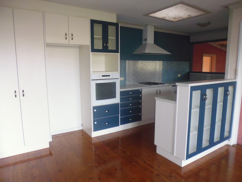 3 Tallayang Street, Bomaderry NSW 2541