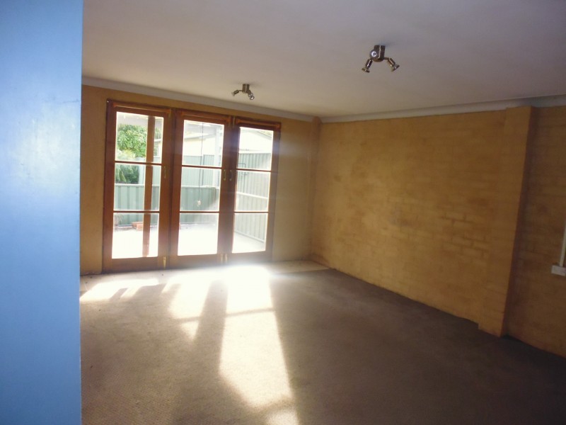 3 Tallayang Street, Bomaderry NSW 2541