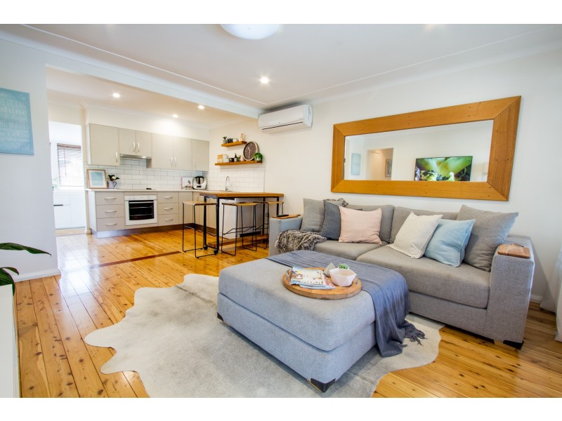 12 Hale Avenue, Nowra NSW 2541