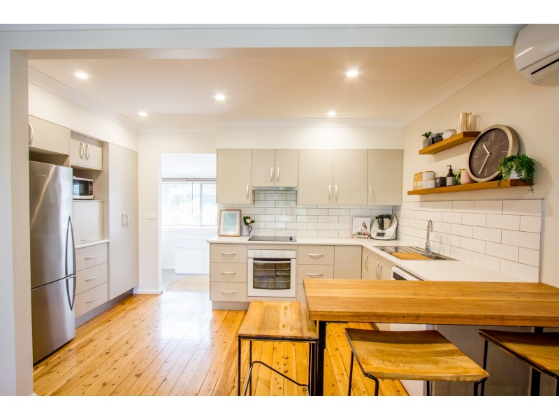 12 Hale Avenue, Nowra NSW 2541