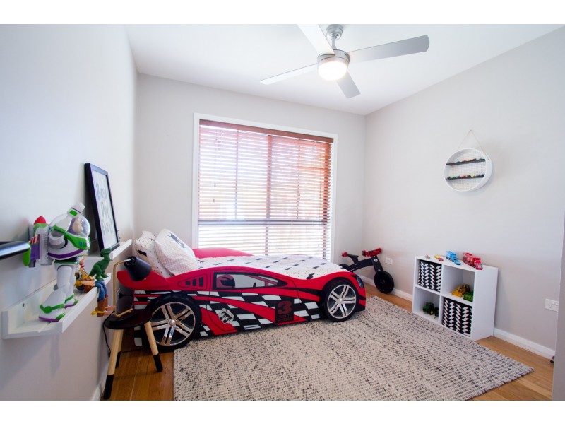 12 Hale Avenue, Nowra NSW 2541