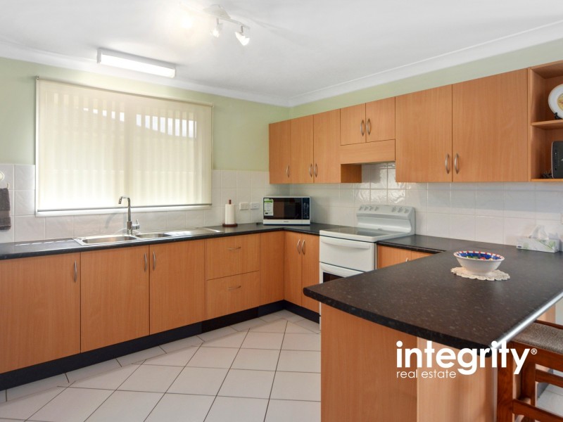 17 Costa Street, Worrigee NSW 2540