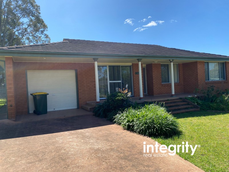 2 Bindon Close, Bomaderry NSW 2541