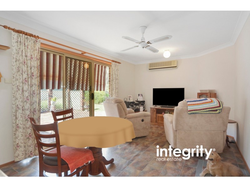 5 Hamilton Place, Bomaderry NSW 2541