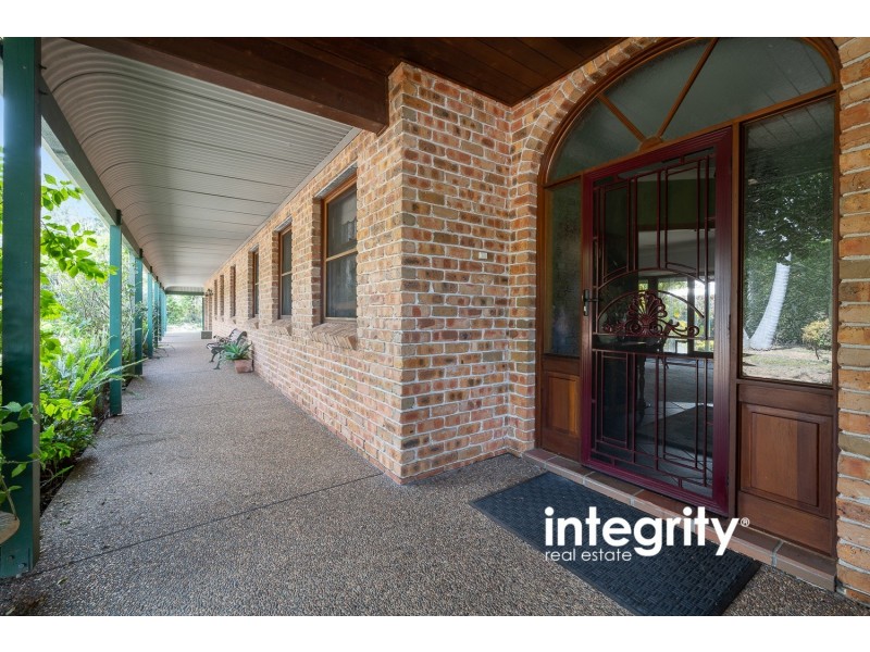 28 Elvin Drive, Bomaderry NSW 2541