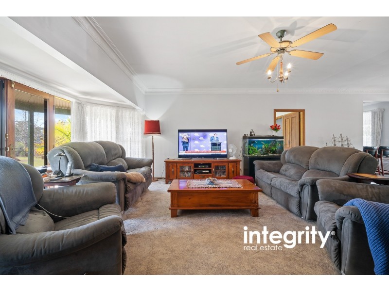 28 Elvin Drive, Bomaderry NSW 2541