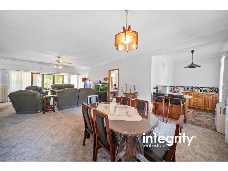 28 Elvin Drive, Bomaderry NSW 2541