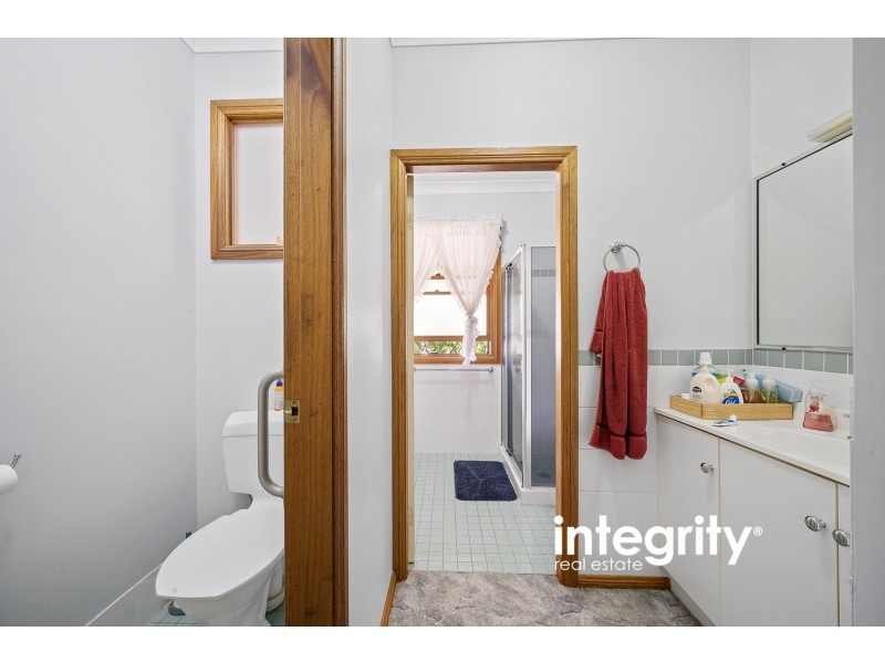 28 Elvin Drive, Bomaderry NSW 2541