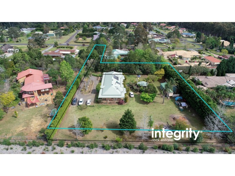 28 Elvin Drive, Bomaderry NSW 2541