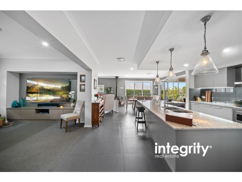 46 Banool Circuit, Bomaderry NSW 2541