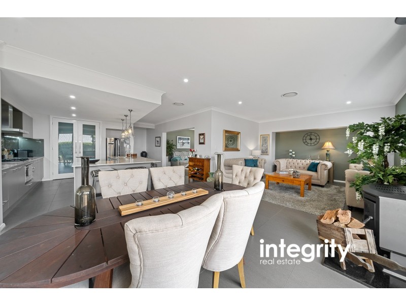 46 Banool Circuit, Bomaderry NSW 2541