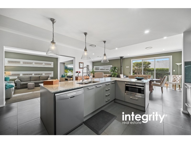 46 Banool Circuit, Bomaderry NSW 2541