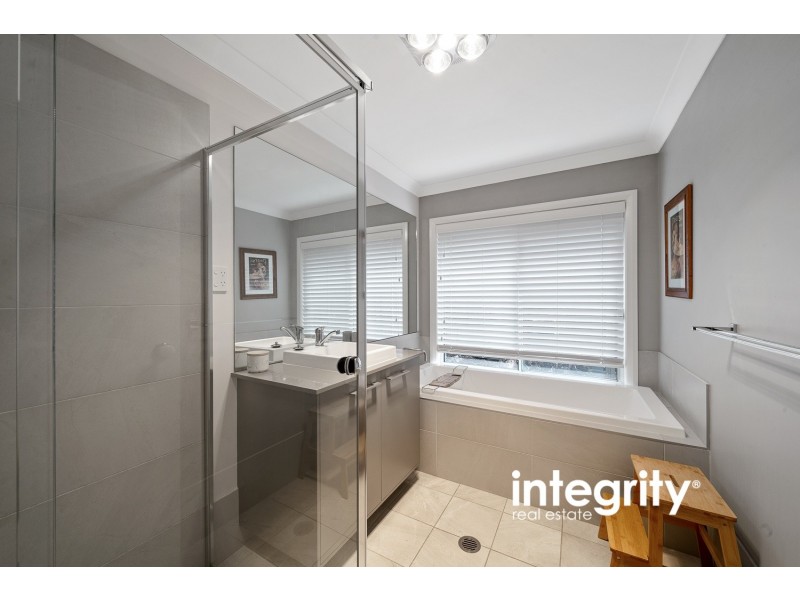 46 Banool Circuit, Bomaderry NSW 2541