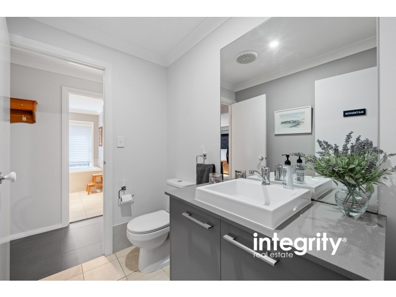 46 Banool Circuit, Bomaderry NSW 2541