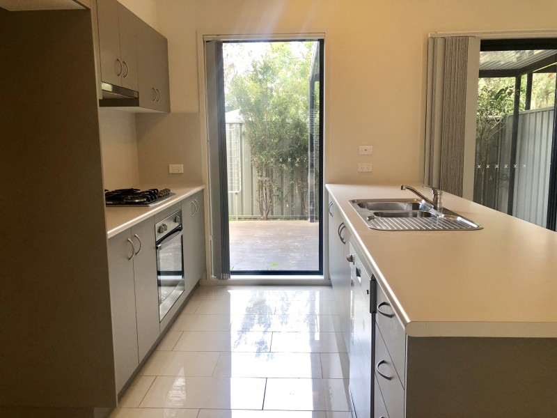 4/429A Princes Highway, Bomaderry NSW 2541