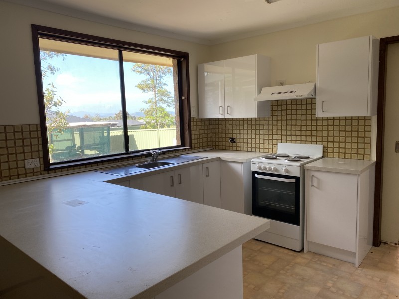 43 Park Road, Nowra NSW 2541
