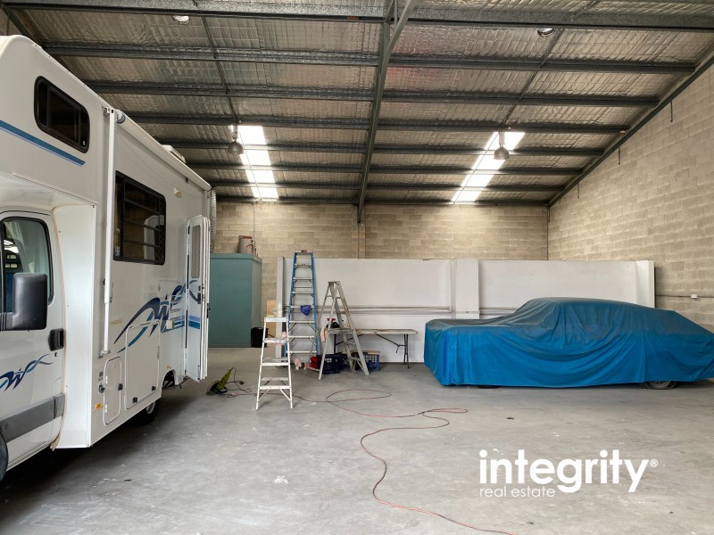 2 & 3/173 Princes Highway, South Nowra NSW 2541