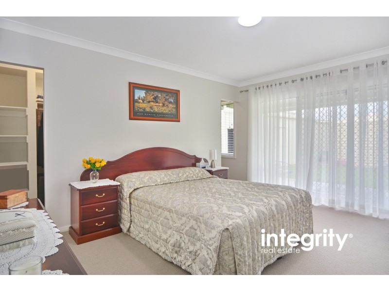 16 Hanover Close, South Nowra NSW 2541