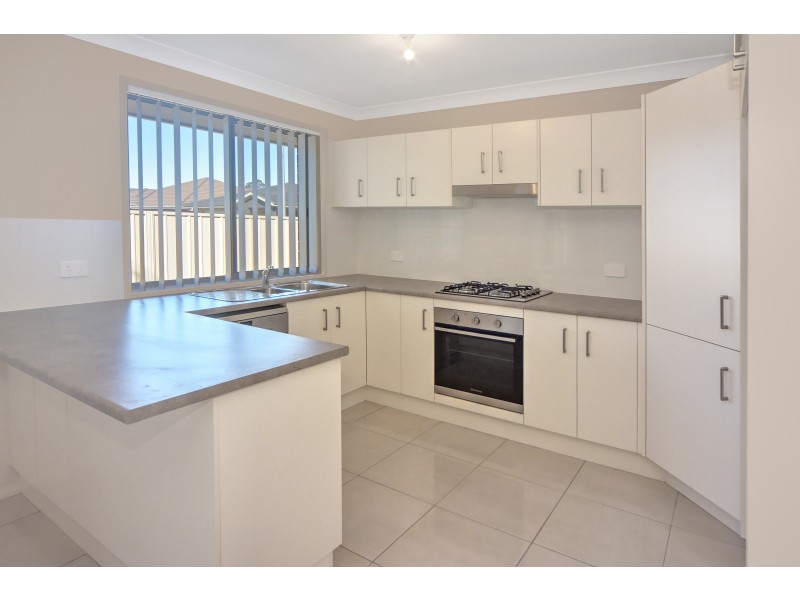 18B Elian Crescent, South Nowra NSW 2541