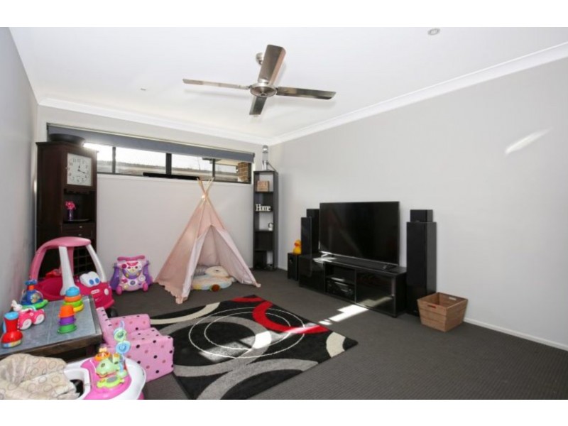 10 Bowerbird Street, South Nowra NSW 2541