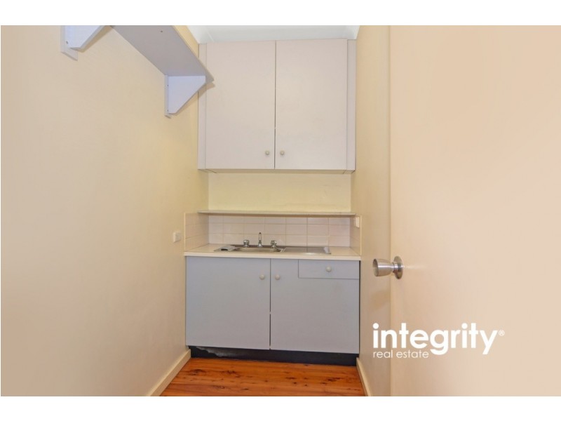 1 McGrath Avenue, Nowra NSW 2541