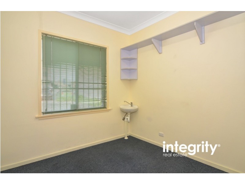 1 McGrath Avenue, Nowra NSW 2541