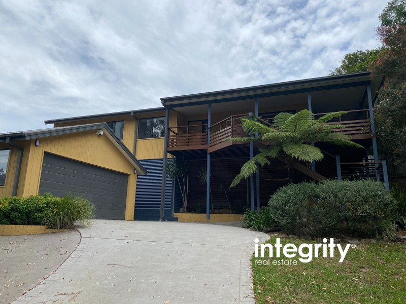 15 Nita Place, Bomaderry NSW 2541