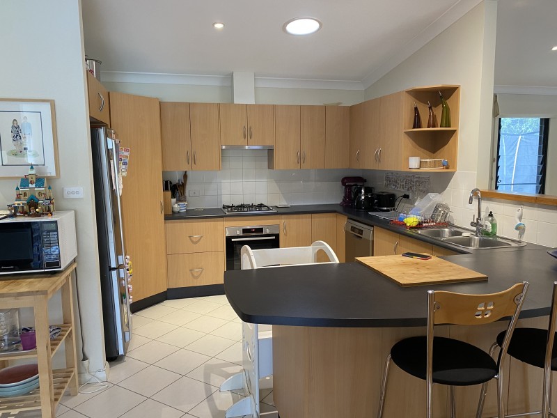 15 Nita Place, Bomaderry NSW 2541