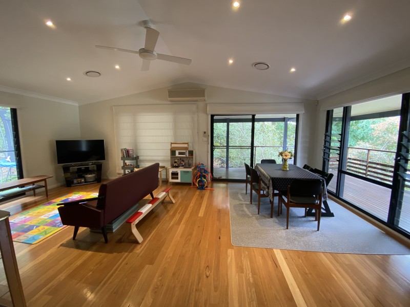 15 Nita Place, Bomaderry NSW 2541