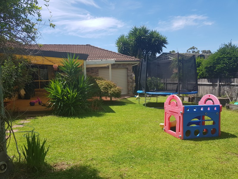 14 Regal Place, Bomaderry NSW 2541
