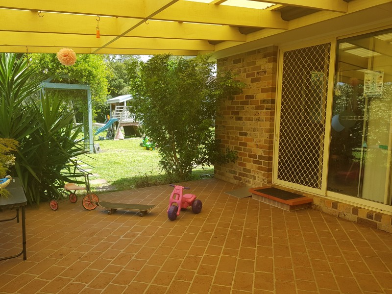 14 Regal Place, Bomaderry NSW 2541