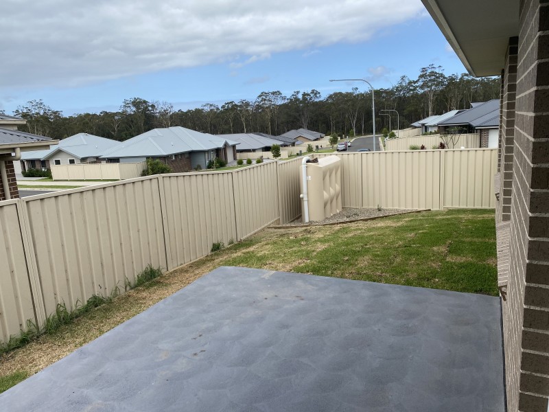 2A Brassia Rise, South Nowra NSW 2541