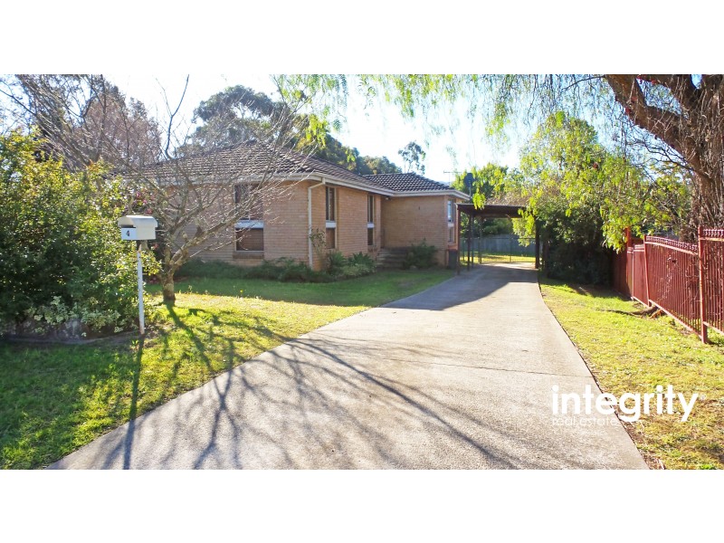 4 Camelia Grove, Bomaderry NSW 2541