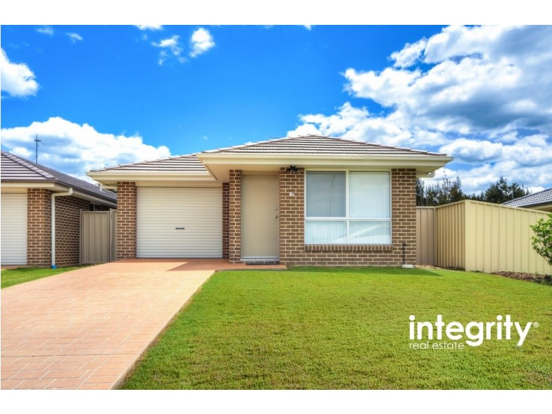 8B Zieria Avenue, North Nowra NSW 2541