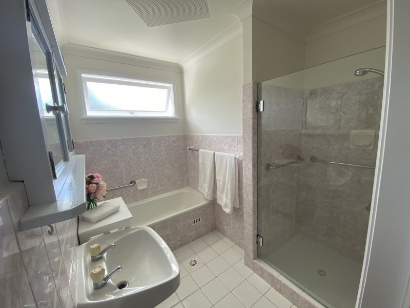 2 West street, Nowra NSW 2541