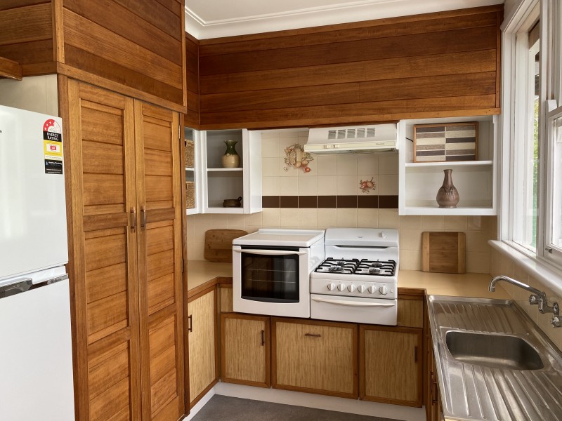 2 West street, Nowra NSW 2541