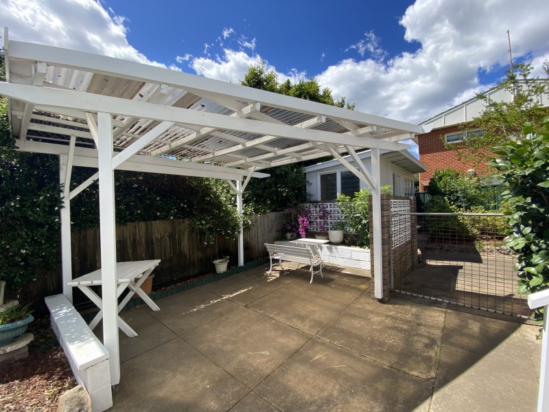 2 West street, Nowra NSW 2541
