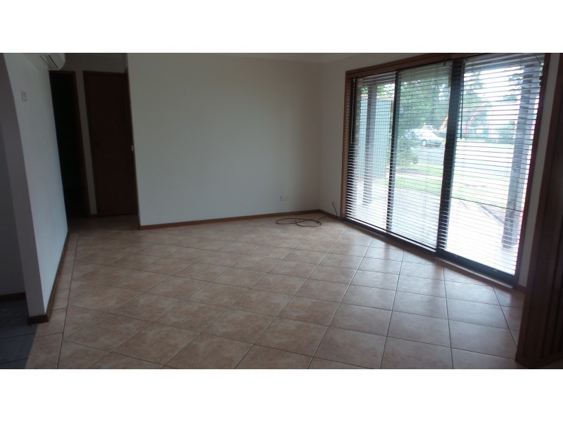 32 Park Road, Nowra NSW 2541