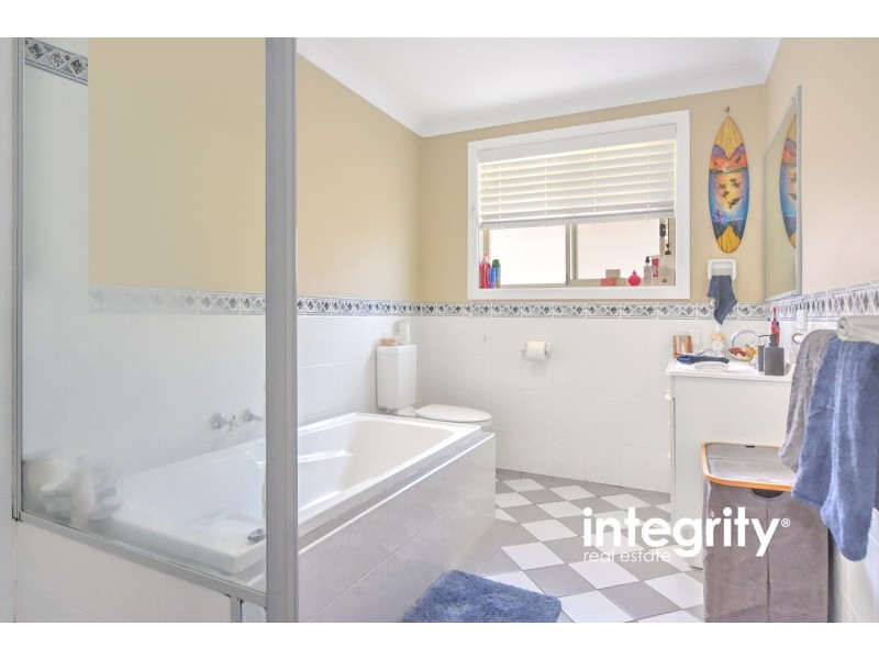 4 Basil Street, Worrigee NSW 2540