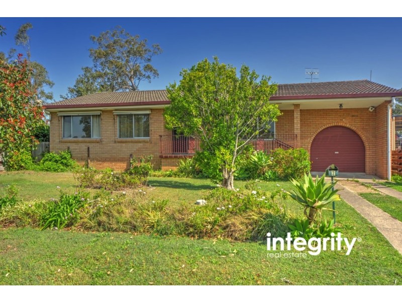 2 Castle Glen, North Nowra NSW 2541